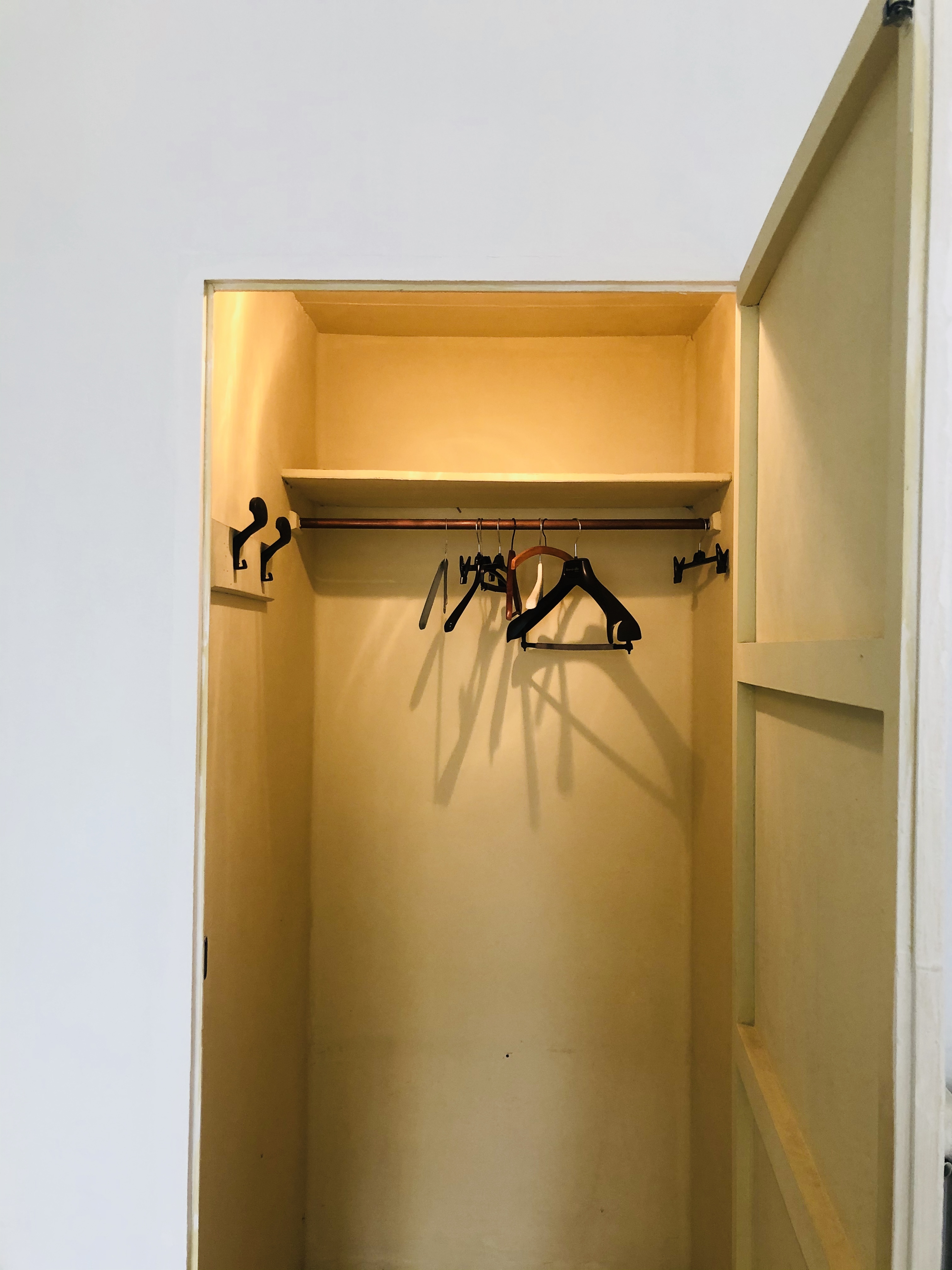 Rossa - Ferrucci 90 - Erasroom