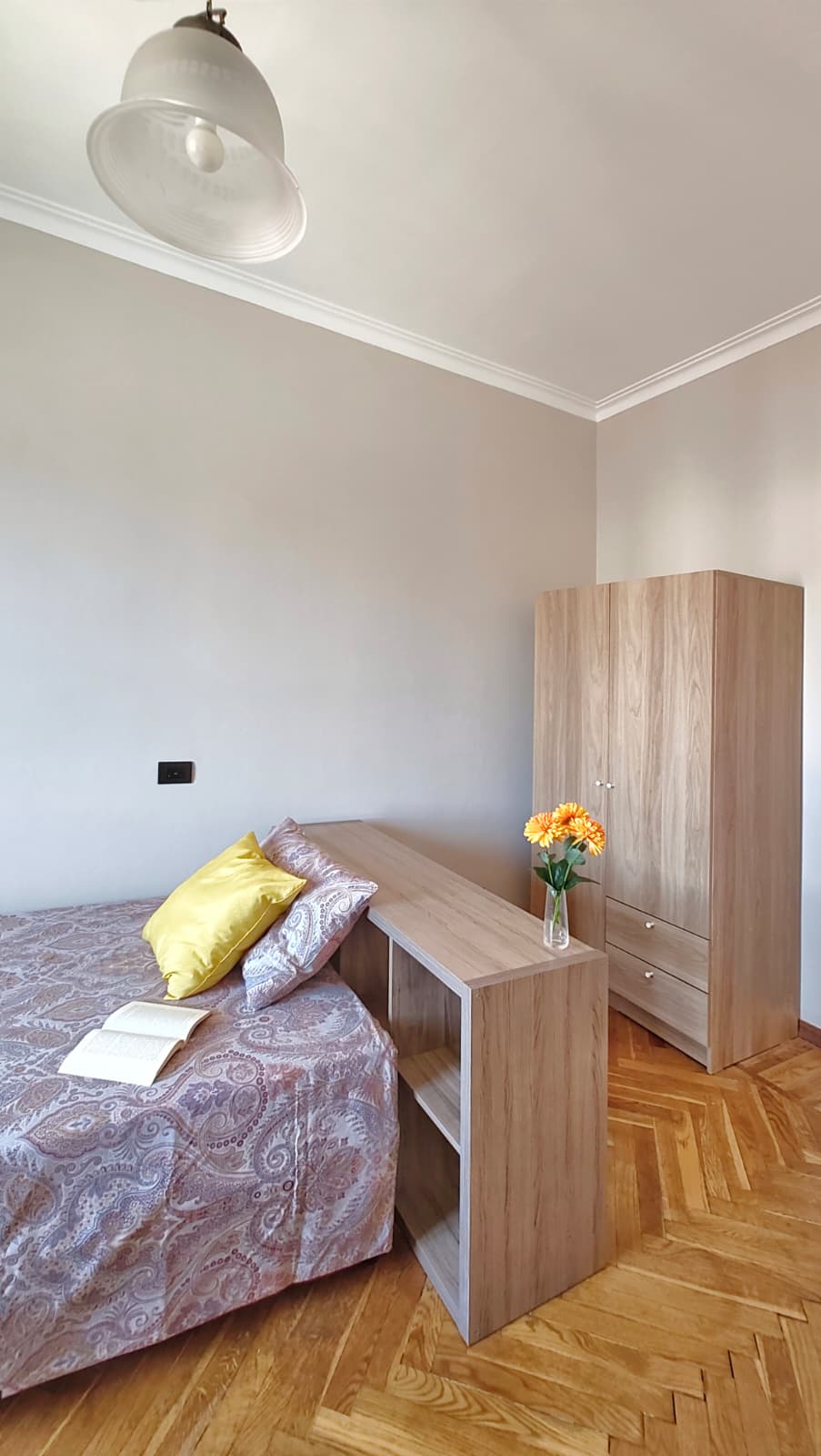 Home Elena 2 - Erasroom