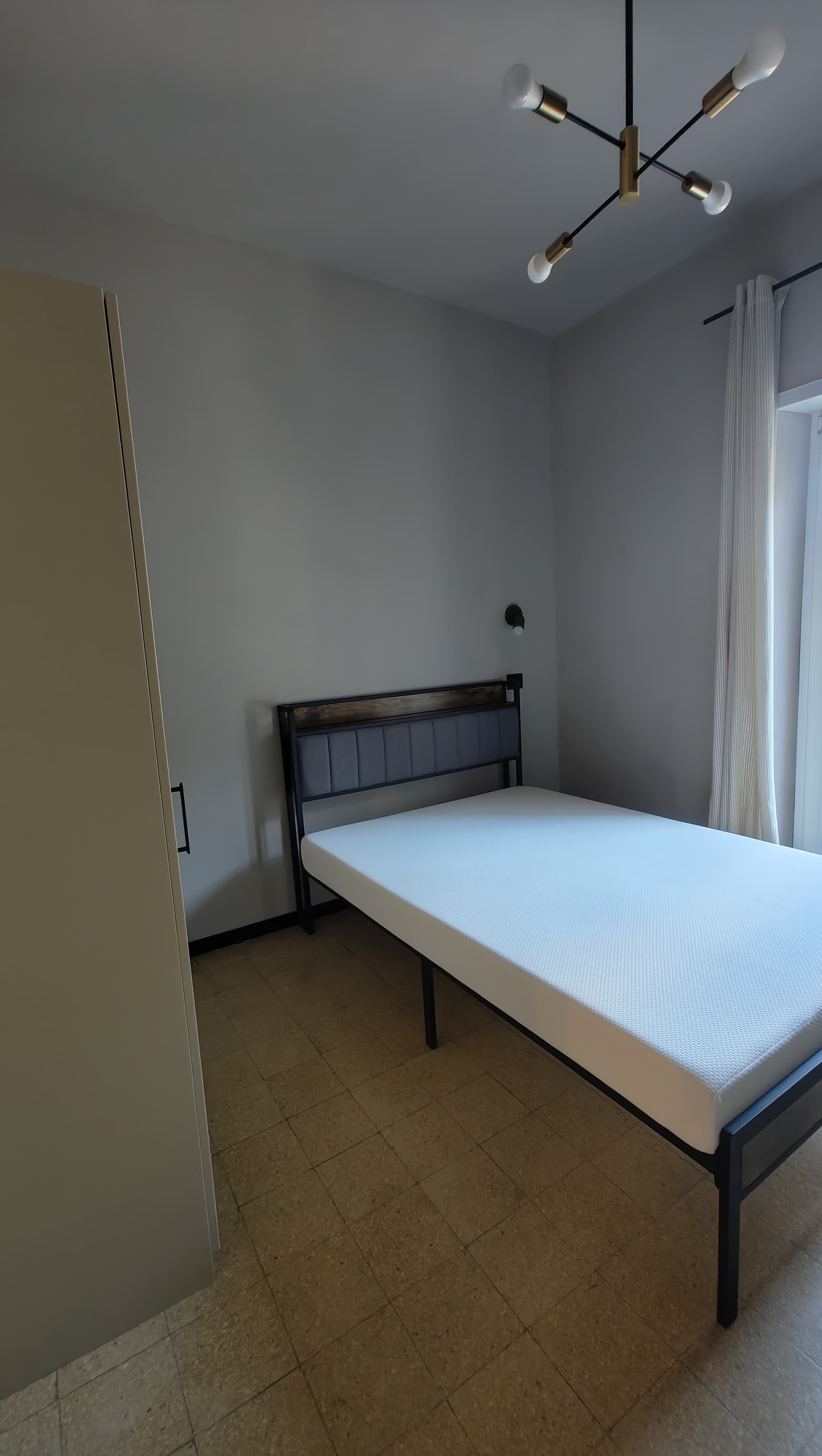 Singola P1 Palazzina LDF - Erasroom