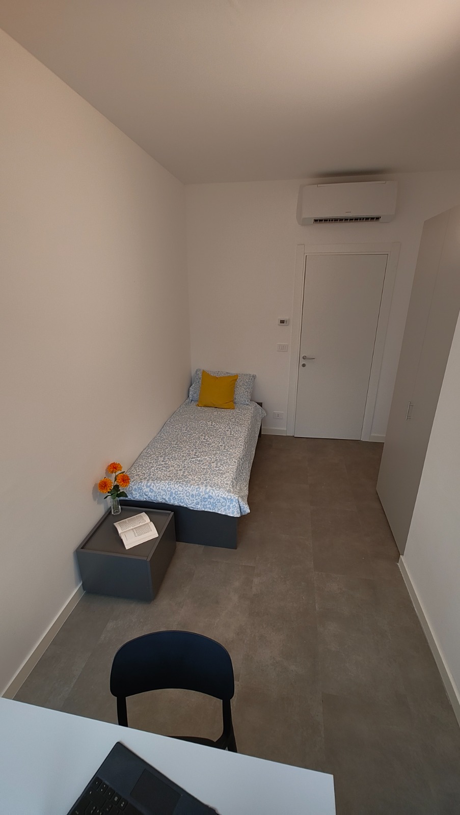 2A1 - Erasroom